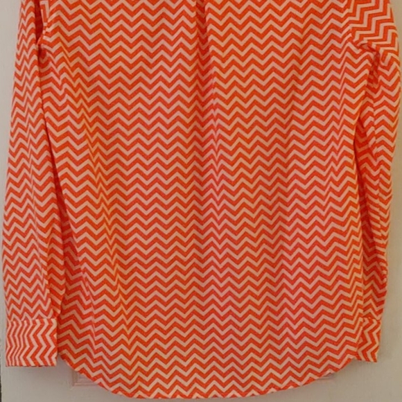 Bright Button-Up - Picture 5 of 5